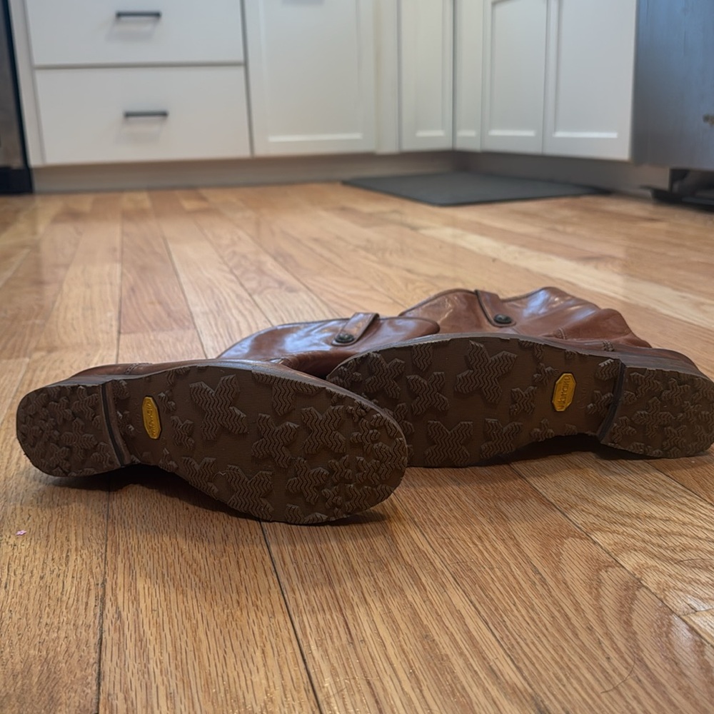 Frye Melissa Button Boot - Picture 2 of 2
